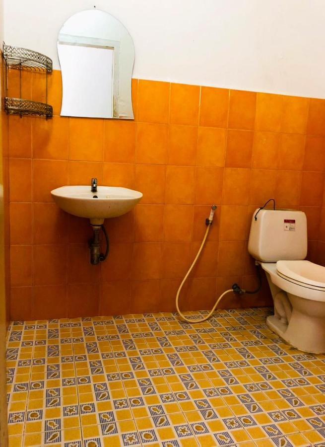 Vernice Backpacker Hostel Vientiane Exteriör bild