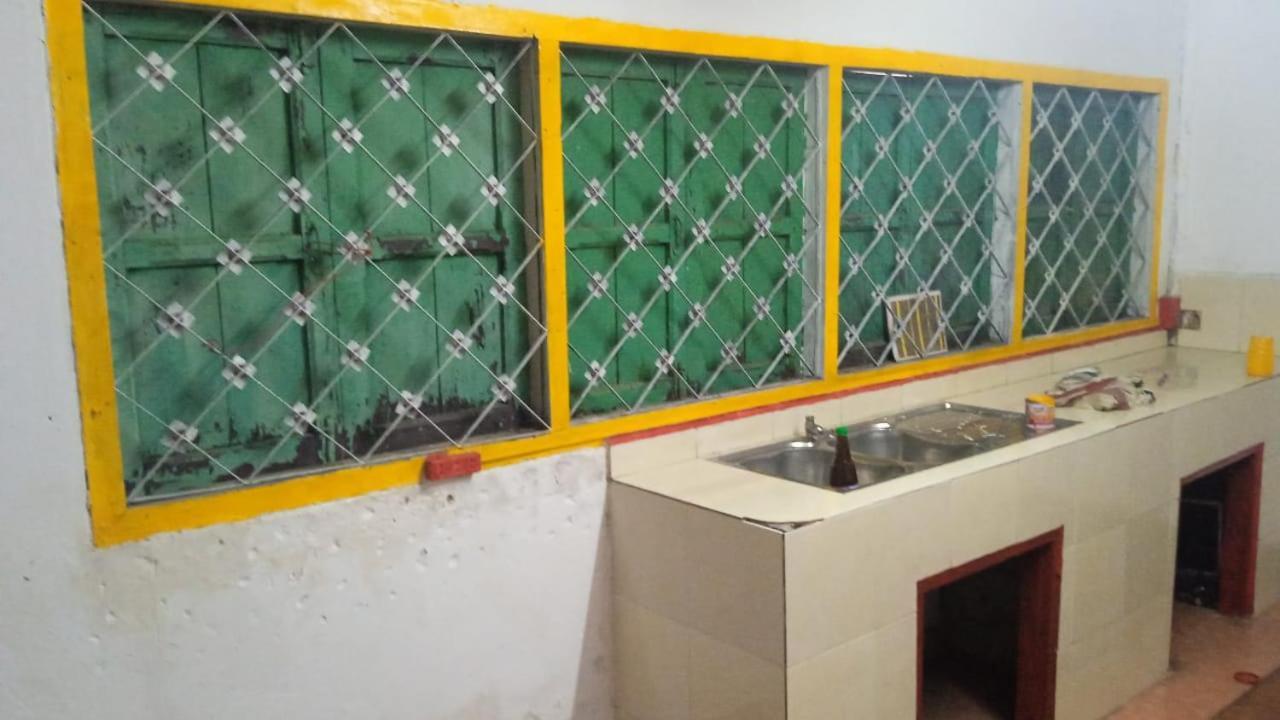 Vernice Backpacker Hostel Vientiane Exteriör bild